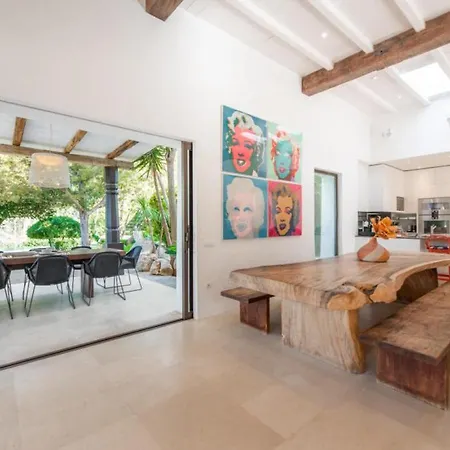 Villa Clari Santa Agnes de Corona