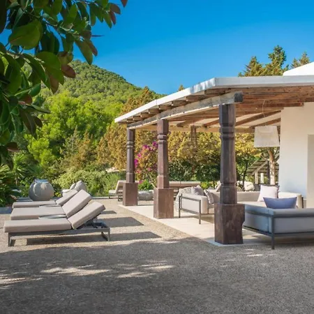 Clari Villa